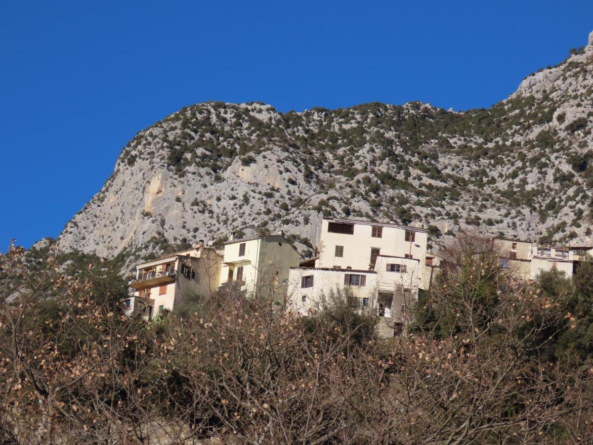 Auberge De Calendal Hotel Aiglun  Exterior foto